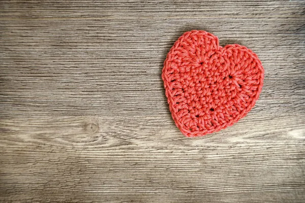 Red Heart Wooden Background Handmade Heart Old Board Backdrop Toned — Stock Photo, Image