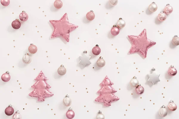Vánoční Vzor Zářící Růžové Barvy Měkké Hračky Flitry Tvar Vánoční — Stock fotografie