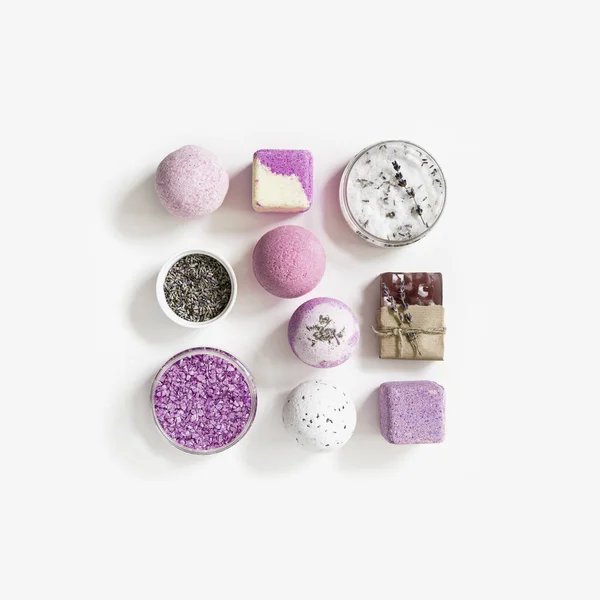 Lavender Alami Aroma Esensial Bom Mandi Sabun Guci Dengan Garam — Stok Foto
