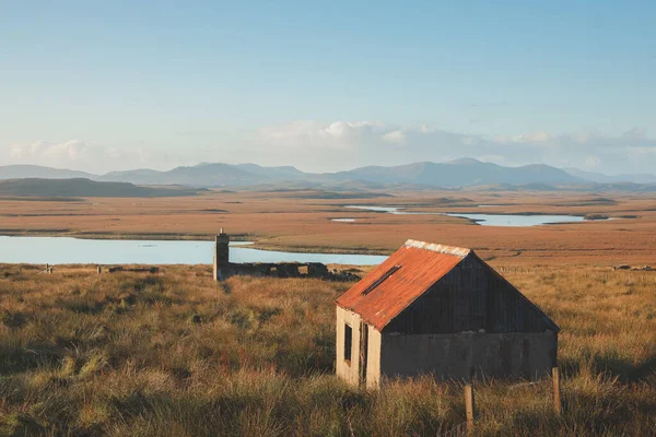 Old Stone Ruins Abandoned Bothy Cottage Moorland Mountain Landscape Isle — Stock Photo, Image