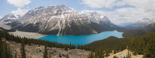 Epic Panoramic View Summer Day Emerald Blue Water Mountain Glacier — Fotografia de Stock