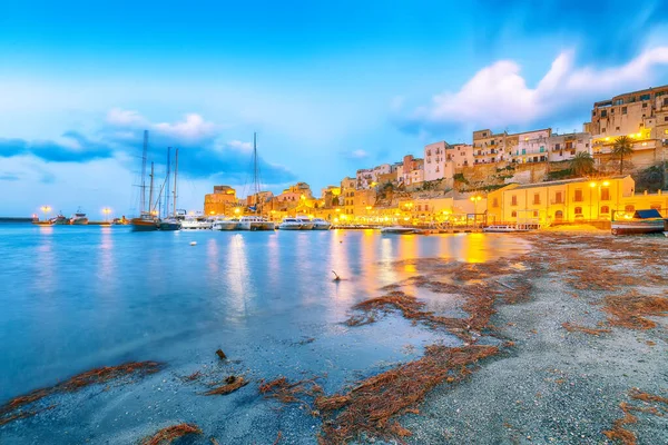 Dramatisches Abendbild Der Stadt Castellammare Del Golfo Beliebtes Reiseziel Mittelmeer — Stockfoto