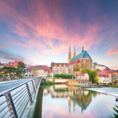 Colorful autumn cityscape of Gorlitz with parish church of St. Peter and Paul.Photographed from the Polish side. Location: Gorlitz, state of Saxony, Germany, Europe