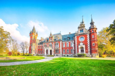 Fabulous autumn landscape with Plawniowice palace. Popular tourist destination. Location: Plawniowice, Upper Silesia, Poland, Europe