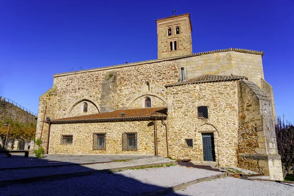 Igreja Pedra Medieval Torre Com Sinos Buitrago Lozoya Madrid — Fotografia de Stock