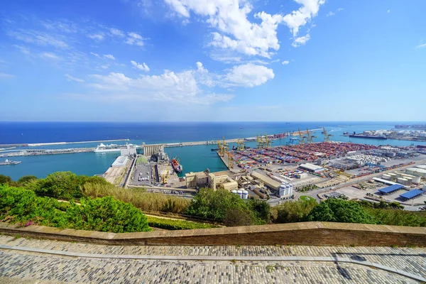 Panoramatický Výhled Barcelonský Přístav Obchodními Loděmi Nákladními Kontejnery Španělsko — Stock fotografie