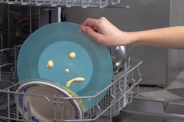 Dirty Plate Sad Expression Washing Dishwasher — Stock Photo, Image