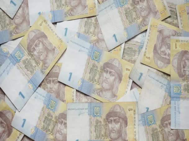 Dinero Ucraniano Con Una Denominación Una Hryvnia Monedas Que Caen — Vídeos de Stock