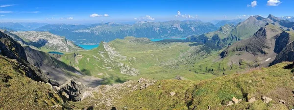 Вид Озеро Брієнц Озеро Тун Швейцарії Літній Сонячний День — стокове фото