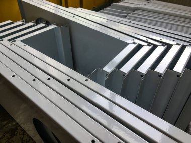 Toz kaplama teknolojisi. Metal endüstrisini koru.