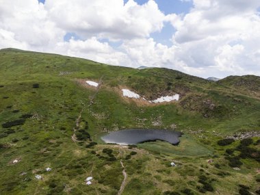 Dağların güzel manzarası