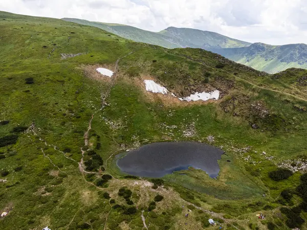 Dağların güzel manzarası