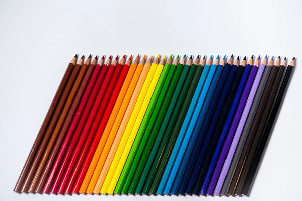 Crayons Colorés Isolés Sur Fond Blanc — Photo