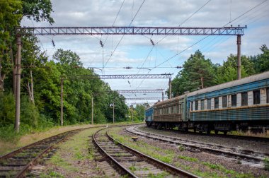 Şehirdeki tren rayları.
