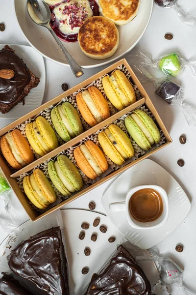 Delicious Chocolate Cake Coffee Fruits — Stock fotografie