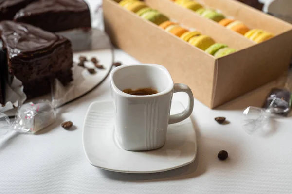 Pastel Chocolate Con Café Nueces —  Fotos de Stock