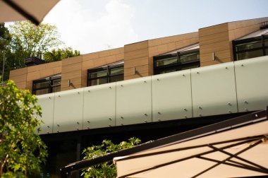 Şehrin modern mimarisi