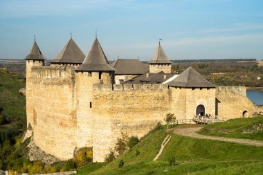 Carcassonne şehrindeki teutonik kalenin kalesi.