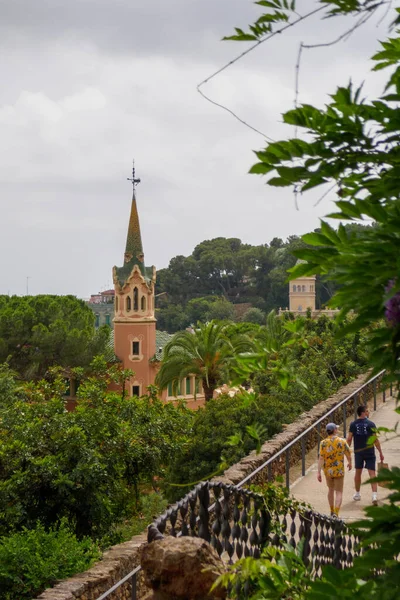 바르셀로나 스페인 2021 Portico Lavandera Statue Parc Guell Barcelona Antoni — 스톡 사진