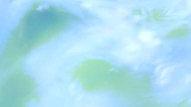 Vektör soyut arkaplan. Açık yeşil ve mavi renkli duvar kağıdı. Yazlık afiş ve afiş için gradyan var. Yaz ve bahar indirimi için boş şablon. Güzel bulanık gökyüzü arkaplanı EPS10