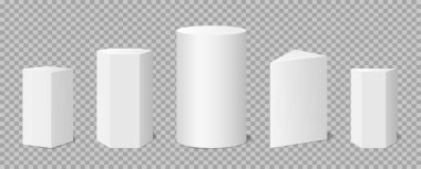Podyum seti. Ürün sunumu veya ödül töreni için çeşitli geometrik şekillerde kaidelerin toplanması. Şeffaf arkaplanda izole edilmiş gerçekçi izometrik vektör çizimleri