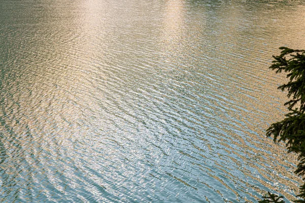 브라이 이탈리아 티롤에 미티스에 호수이다 — 스톡 사진