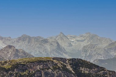 İtalya 'da dolomitlerin panoraması manzara için idealdir..