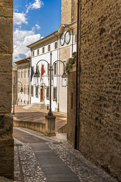 Gator Och Gränder Den Underbara Staden Spoleto Italien Stockbild