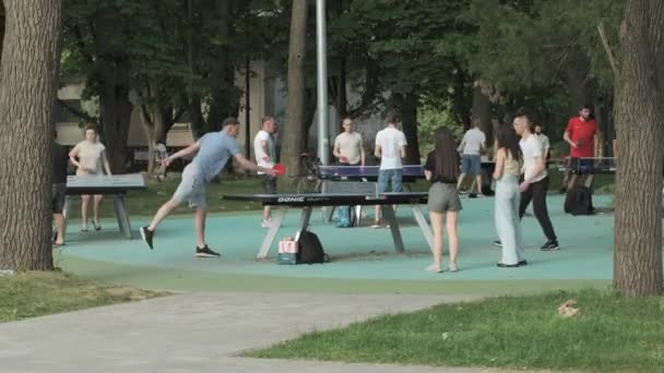 Kyiv Ukraine June 2022 People Play Table Tennis City Park — Stock Video