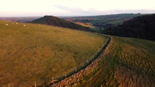 Sunset Valley Dovedalle Peak District England — Stock video