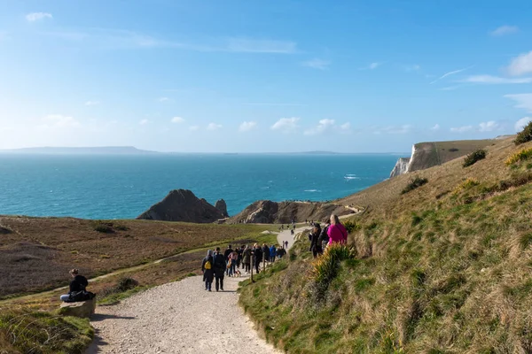 UK 'deki Durdle Door Plajı Dorset 26 / 02 / 2022