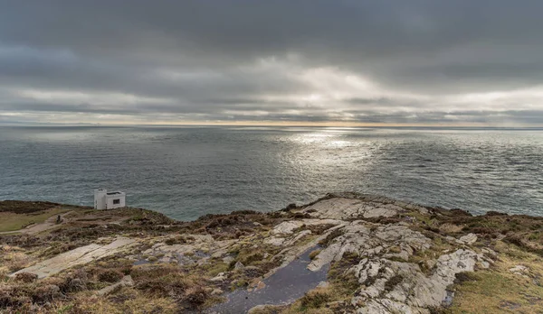 South Stack Leuchtturm Auf Einer Kleinen Insel Vor Der Nordwestküste — Stockfoto