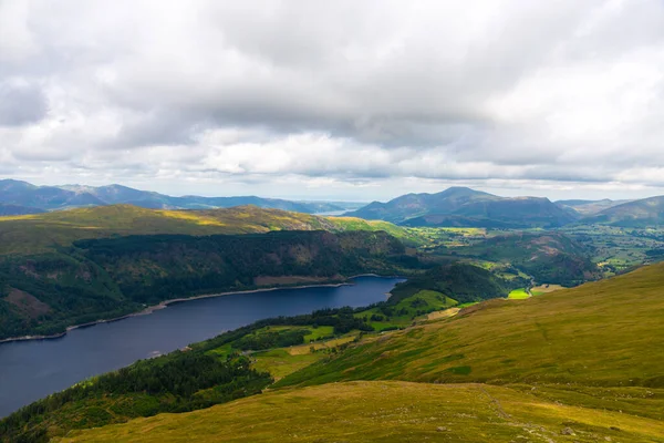 National Park Lake District Helvellyn Hills View While Climbing Lake — Photo