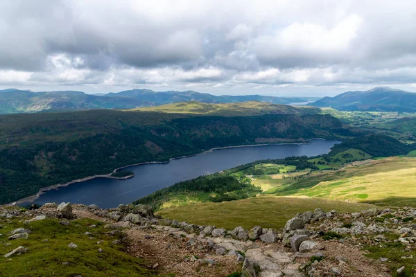 National Park Lake District Helvellyn Hills View While Climbing Lake — Stockfoto