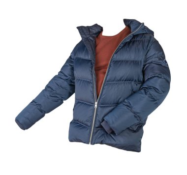 Koyu mavi kapüşonlu ve koyu kırmızı süveterli beyaz arka planda.