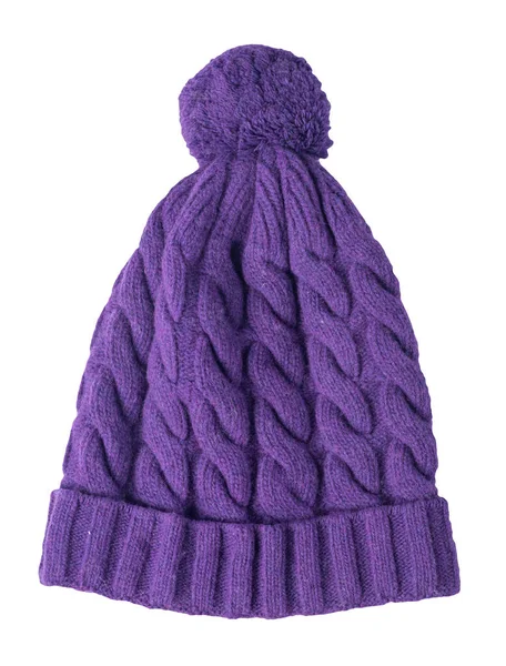 女式紫色帽子 与白色背景隔离的浮雕编织而成 暖冬饰物 — 图库照片