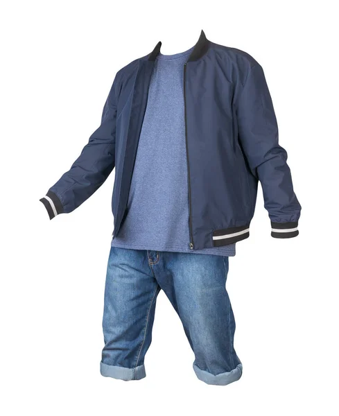 Jeansblaue Shorts Blaues Shirt Und Dunkelblaue Bomberjacke Mit Reißverschluss Auf — Stockfoto