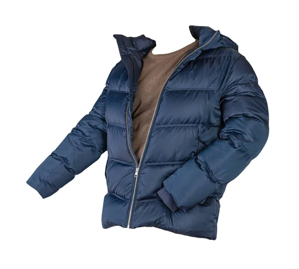 フードとブラウンのセーターが白い背景に隔離されたダークブルーのダウンジャケット — ストック写真