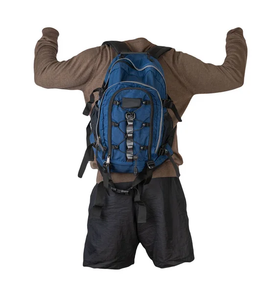 Blauer Rucksack Schwarze Shorts Brauner Pullover Auf Weißem Hintergrund Freizeitkleidung — Stockfoto