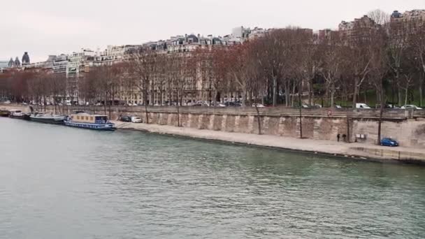 Πανόραμα Για Τον Σηκουάνα Στο Παρίσι Γαλλία — Αρχείο Βίντεο