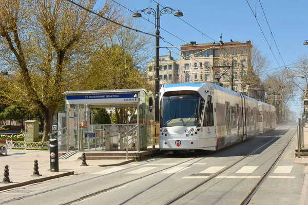 Istanbul Turkey Aprl 2020 Istanbul Public Transport Tram Metro System 로열티 프리 스톡 이미지