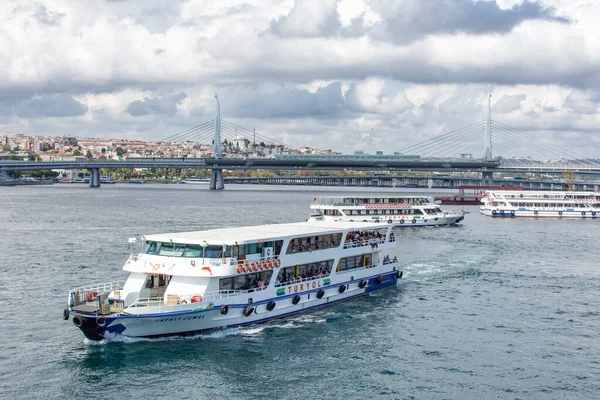 Istanbul Turkey September 2019 Panoramic View Golden Horn Metro Bridge — Stock Photo, Image