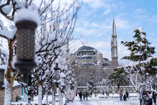 Istanbul Turkey Ιανουαριου 2022 Μπλε Τζαμί Sultanahmet Τζαμί Χειμώνα Χιόνι — Φωτογραφία Αρχείου