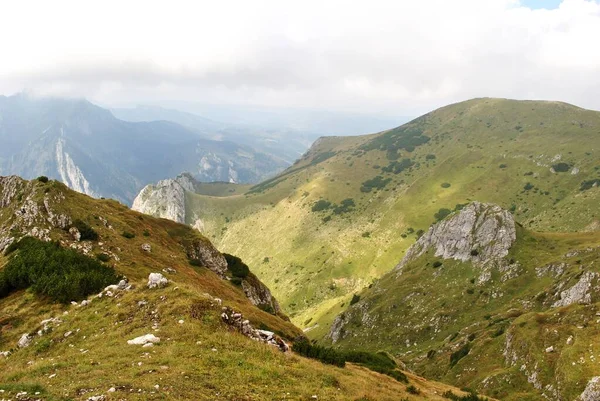 Beautiful Mountain Landscape Trail Leading Tatra National Park — Fotografia de Stock