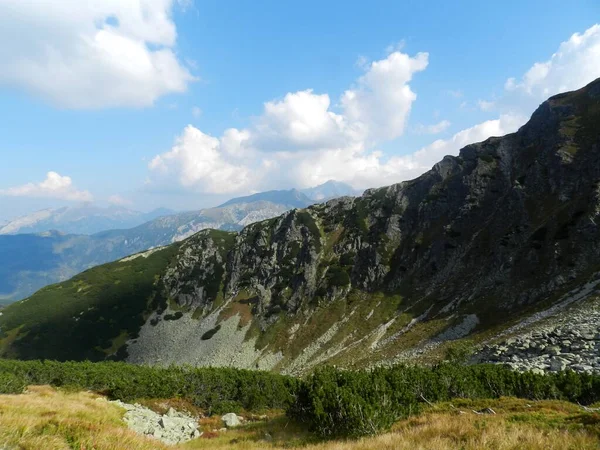 Beautiful Mountain Landscape Trail Leading Tatra National Park — стоковое фото