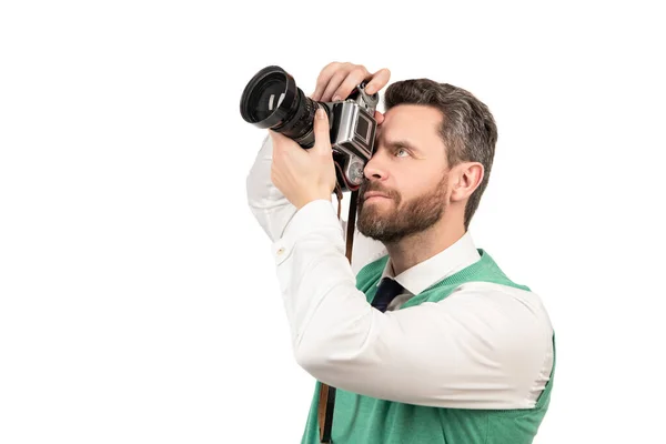 Fotógrafo fazendo foto com câmera profissional isolado em branco, espaço de cópia, fotografar. — Fotografia de Stock