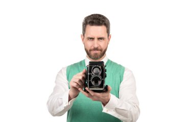 Çekimler beyaza izole edildi. Fotoşop. Fotoğraf çekiyordum. kendine güvenen erkek fotoğrafçı.