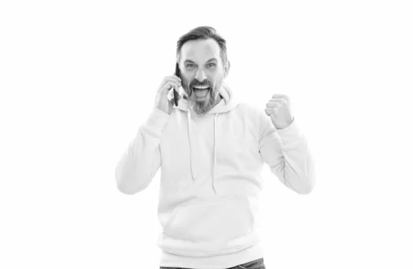 Vyjádřit pozitivní emoce. Telefonní hovor. zralé šťastný muž zvednout telefon — Stock fotografie