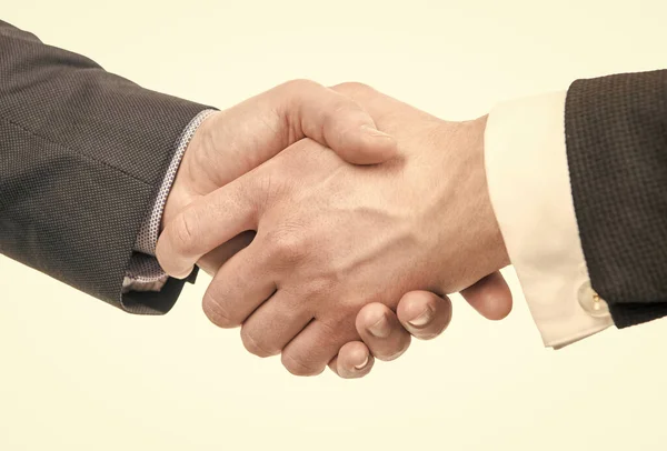 白、握手に隔離された正式な挨拶ビジネスエチケットとして握手男性の手 — ストック写真