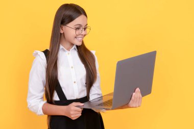 cheerful child study online. computer vision syndrome. nerd typing school blog.